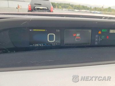 Zdjęcie 9 z 12 samochodu: 2018 TOYOTA PRIUS TWO VIN:JTDKBRFU1J3590520 - miniatura