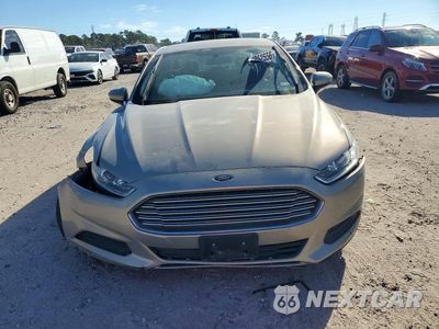 Piąte zdjęcie samochodu w środku: 2016 FORD FUSION S HYBRID VIN:3FA6P0UU4GR126669 - miniatura