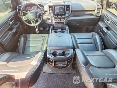 Zdjęcie 8 z 12 samochodu: 2024 RAM 1500 LARAMIE VIN:1C6SRFJT1RN223682 - miniatura