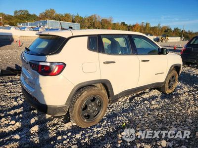 Trzecie zdjęcie samochodu z tyłu: 2019 JEEP COMPASS SPORT VIN:3C4NJDAB3KT744997 - miniatura