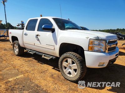 Czwarte zdjęcie samochodu z boku: 2010 CHEVROLET SILVERADO K1500 LTZ VIN:3GCRKTE3XAG140415 - miniatura
