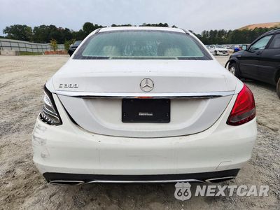 Zdjęcie 6 z 12 samochodu: 2015 MERCEDES-BENZ C 300 VIN:55SWF4JB6FU092658 - miniatura