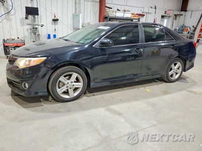 2014 TOYOTA CAMRY SE 4T1BF1FK8EU839282 - główne zdjęcie licytacji z USA - miniatura