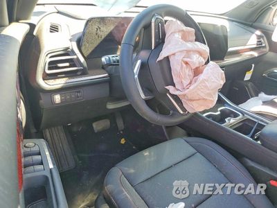 Zdjęcie 8 z 14 samochodu: 2026 CHEVROLET TRAVERSE Z71 VIN:1GNEVJKS8TJ392095 - miniatura