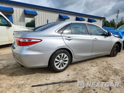 Trzecie zdjęcie samochodu z tyłu: 2017 TOYOTA CAMRY LE VIN:4T1BF1FK4HU420320 - miniatura