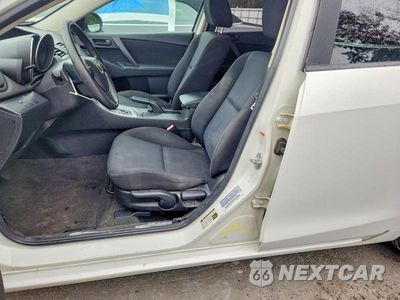 Zdjęcie 12 z 13 samochodu: 2011 MAZDA 3 I VIN:JM1BL1UG0B1385604 - miniatura