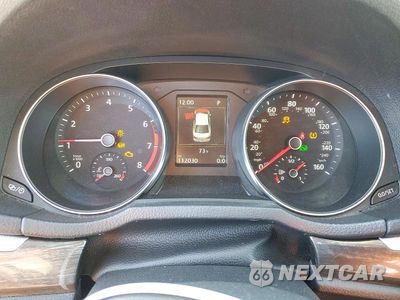 Zdjęcie 9 z 13 samochodu: 2018 VOLKSWAGEN PASSAT SEL PREMIUM VIN:1VWCA7A35JC030121 - miniatura