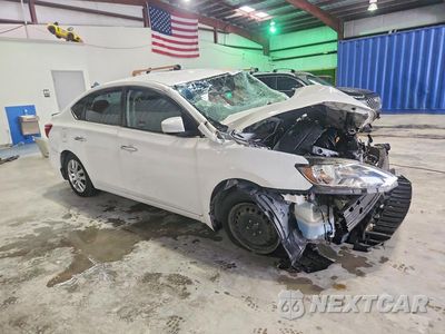 Czwarte zdjęcie samochodu z boku: 2017 NISSAN SENTRA S VIN:3N1AB7APXHY259022 - miniatura