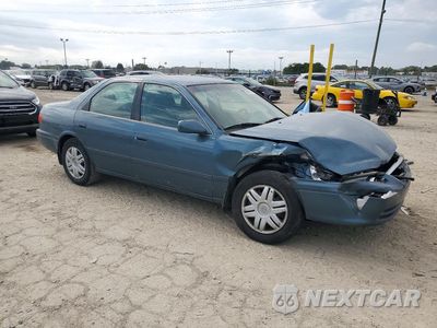Czwarte zdjęcie samochodu z boku: 2001 TOYOTA CAMRY LE VIN:4T1BG22K01U831566 - miniatura