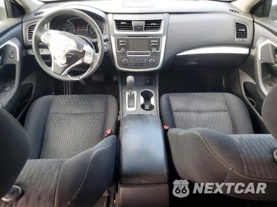 Zdjęcie 8 z 12 samochodu: 2017 NISSAN ALTIMA 2.5 S VIN:1N4AL3AP3HN364510 - miniatura