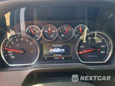 Zdjęcie 9 z 12 samochodu: 2019 CHEVROLET SILVERADO K1500 RST VIN:3GCUYEED0KG123508 - miniatura