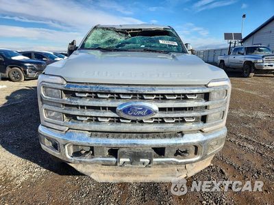 Piąte zdjęcie samochodu w środku: 2025 FORD F350 SUPER DUTY VIN:1FT8W3BT7SEC91208 - miniatura