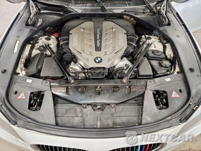 Zdjęcie 11 z 12 samochodu: 2011 BMW 750 LXI VIN:WBAKC8C59BC433076 - miniatura