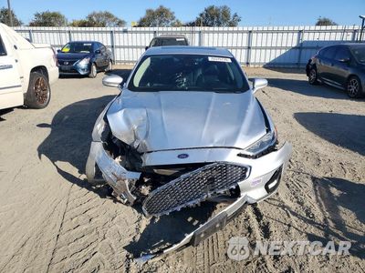 Piąte zdjęcie samochodu w środku: 2019 FORD FUSION TITANIUM VIN:3FA6P0SU8KR104055 - miniatura