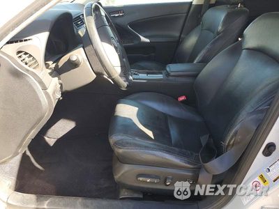 Zdjęcie 7 z 13 samochodu: 2009 LEXUS IS 250 BASE VIN:JTHBK262495088069 - miniatura