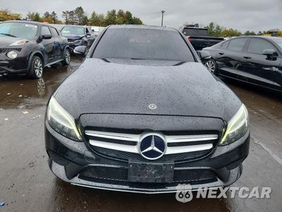 Piąte zdjęcie samochodu w środku: 2019 MERCEDES-BENZ C 300 4MATIC VIN:55SWF8EB4KU302069 - miniatura