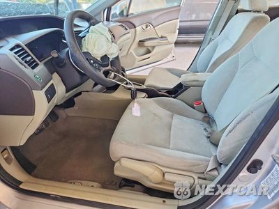 Zdjęcie 7 z 13 samochodu: 2012 HONDA CIVIC LX VIN:19XFB2F54CE050866 - miniatura