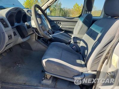 Zdjęcie 7 z 12 samochodu: 2004 NISSAN FRONTIER STANDARD VIN:1N6DD26T14C430513 - miniatura