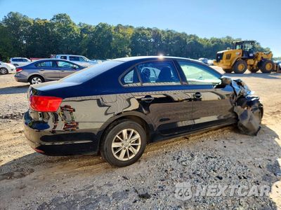 Trzecie zdjęcie samochodu z tyłu: 2013 VOLKSWAGEN JETTA BASE VIN:3VW2K7AJ2DM432432 - miniatura