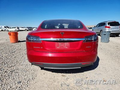 Zdjęcie 6 z 12 samochodu: 2015 TESLA MODEL S VIN:5YJSA1E47FF118855 - miniatura