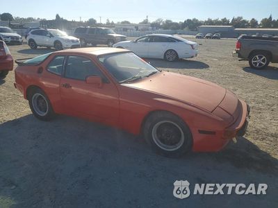 Czwarte zdjęcie samochodu z boku: 1983 PORSCHE 944 VIN:WP0AA0944DN452372 - miniatura