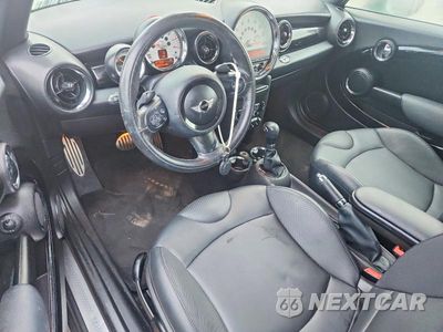 Zdjęcie 8 z 12 samochodu: 2013 MINI COOPER S VIN:WMWZP3C50DT551283 - miniatura