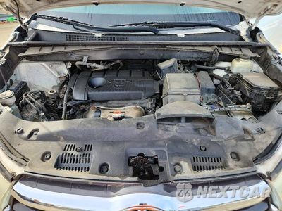 Zdjęcie 12 z 13 samochodu: 2016 TOYOTA HIGHLANDER LE VIN:5TDZARFH2GS021218 - miniatura