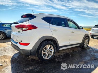 Trzecie zdjęcie samochodu z tyłu: 2024 HYUNDAI TUCSON SE VIN:KM8J3CA42HU549441 - miniatura