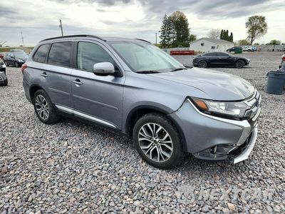Czwarte zdjęcie samochodu z boku: 2016 MITSUBISHI OUTLANDER SE VIN:JA4AD3A31GZ022558 - miniatura