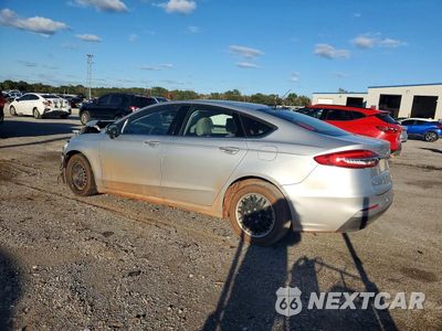 Drugie zdjęcie samochodu z przodu: 2019 FORD FUSION S VIN:3FA6P0G76KR215450 - miniatura
