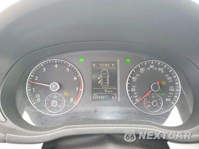 Zdjęcie 9 z 12 samochodu: 2012 VOLKSWAGEN PASSAT SE VIN:1VWBP7A35CC026552 - miniatura