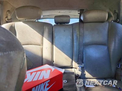 Zdjęcie 10 z 13 samochodu: 2005 INFINITI FX35 BASE VIN:JNRAS08W45X213409 - miniatura