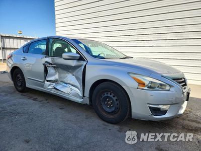 Czwarte zdjęcie samochodu z boku: 2015 NISSAN ALTIMA 2.5 S VIN:1N4AL3AP8FN369005 - miniatura