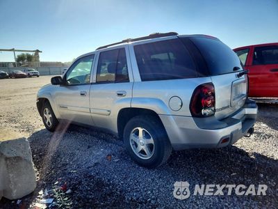 Drugie zdjęcie samochodu z przodu: 2004 CHEVROLET TRAILBLAZER LS VIN:1GNDT13S842114907 - miniatura