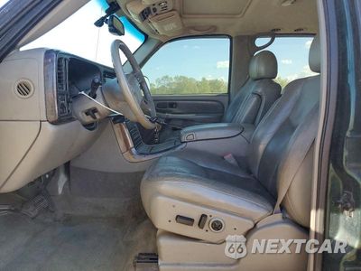 Zdjęcie 7 z 13 samochodu: 2004 GMC YUKON DENALI VIN:1GKEK63U84J109859 - miniatura