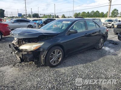 2015 TOYOTA CAMRY SE 4T1BF1FK9FU025384 - główne zdjęcie licytacji z USA - miniatura