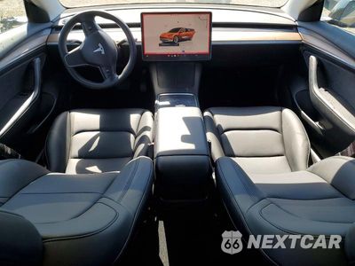 Zdjęcie 8 z 12 samochodu: 2023 TESLA MODEL 3 VIN:5YJ3E1EAXPF572923 - miniatura