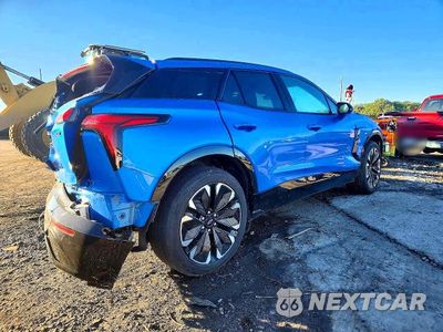 Trzecie zdjęcie samochodu z tyłu: 2025 CHEVROLET BLAZER RS VIN:3GNKDHRK9SS142219 - miniatura