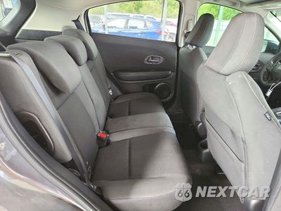 Zdjęcie 11 z 13 samochodu: 2022 HONDA HR-V EX VIN:3CZRU5H5XNM744342 - miniatura