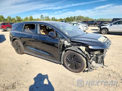 Czwarte zdjęcie samochodu z boku: 2026 LUCID MOTORS GRAVITY GRAND TOURING VIN:7UUG1GHJ3TA039035 - miniatura