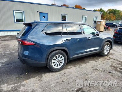 Trzecie zdjęcie samochodu z tyłu: 2026 TOYOTA GRAND HIGHLANDER HYBRID XLE VIN:5TDACAB54TS091608 - miniatura