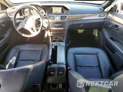 Zdjęcie 8 z 13 samochodu: 2014 MERCEDES-BENZ E 350 VIN:WDDHF5KB4EA843901 - miniatura