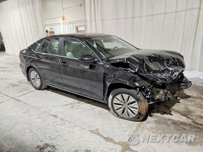 Czwarte zdjęcie samochodu z boku: 2019 VOLKSWAGEN JETTA S VIN:3VWC57BU4KM248417 - miniatura