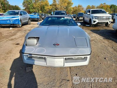 Piąte zdjęcie samochodu w środku: 1984 CHEVROLET CORVETTE VIN:1G1AY0781E5104797 - miniatura