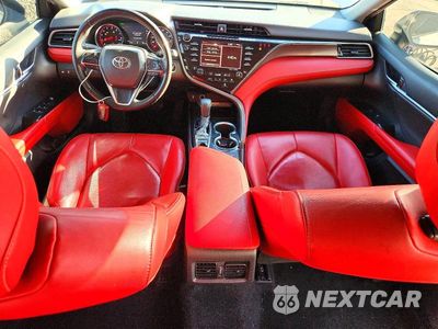 Zdjęcie 8 z 12 samochodu: 2019 TOYOTA CAMRY XSE VIN:4T1B61HK3KU792171 - miniatura