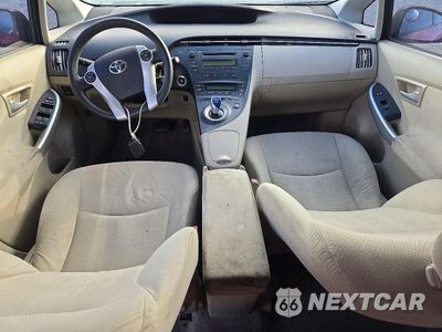 Zdjęcie 8 z 12 samochodu: 2010 TOYOTA PRIUS II VIN:JTDKN3DU5A5204158 - miniatura