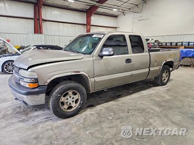 2000 CHEVROLET SILVERADO C1500 1GCEC19T3YZ166861 - główne zdjęcie licytacji z USA - miniatura