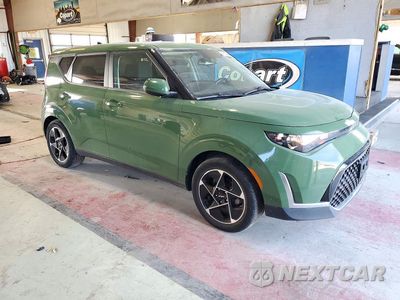 Czwarte zdjęcie samochodu z boku: 2023 KIA SOUL EX VIN:KNDJ33AU4P7214070 - miniatura