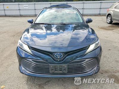 Piąte zdjęcie samochodu w środku: 2019 TOYOTA CAMRY HYBRID XLE VIN:4T1B21HK9KU512233 - miniatura