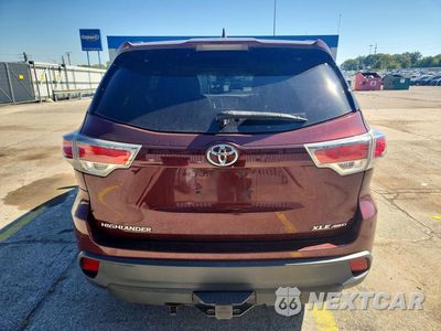 Zdjęcie 6 z 14 samochodu: 2016 TOYOTA HIGHLANDER XLE VIN:5TDJKRFH6GS313318 - miniatura